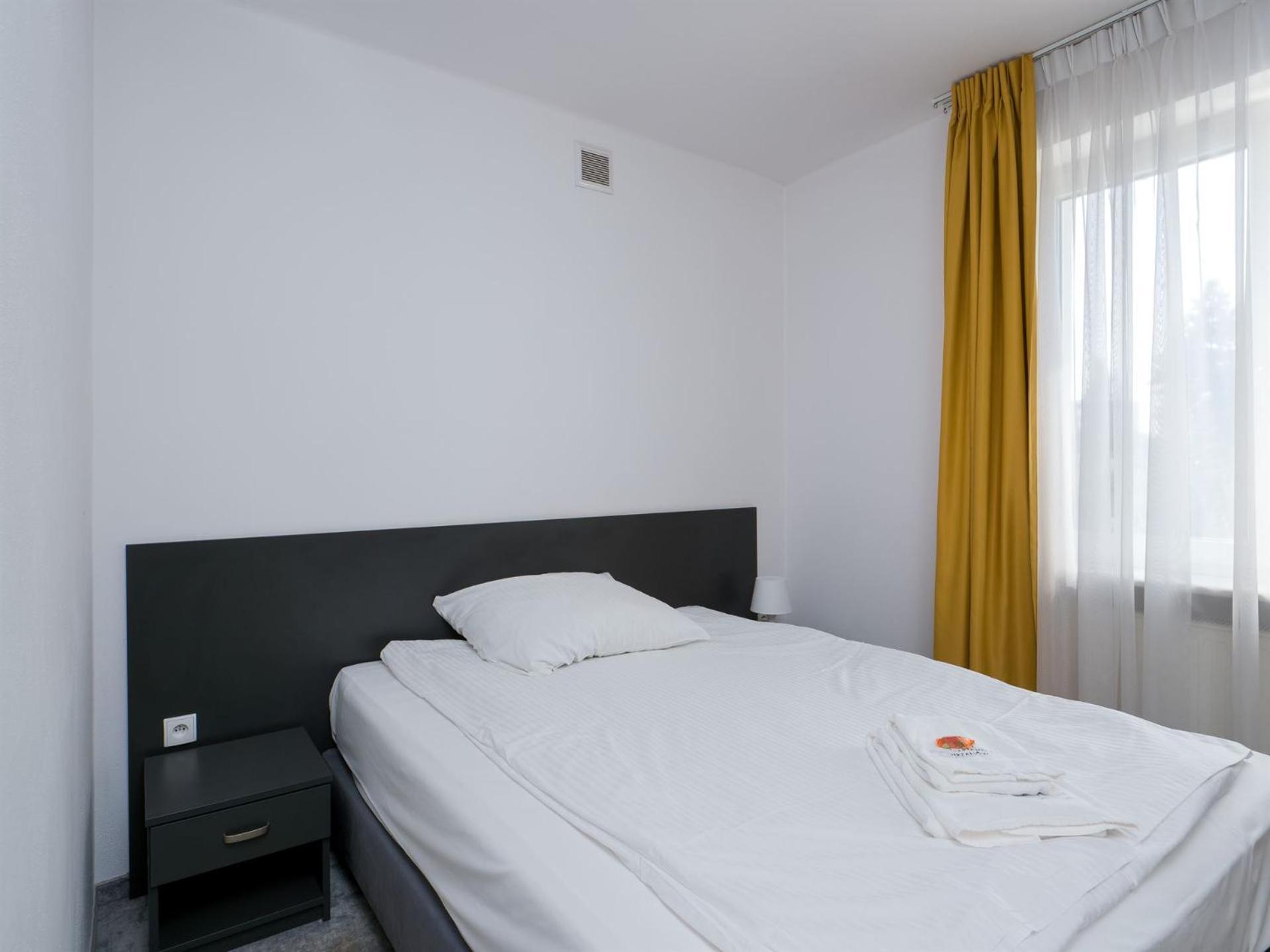 Park Apartamenty Chrzanow Exterior photo